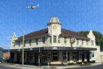 Vic on the Park Hotel